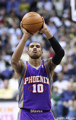 Leandro Barbosa coupé par les Suns