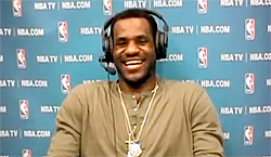LeBron James préfère rire du match 1