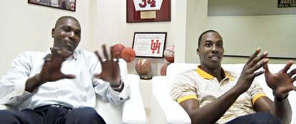 Dwight Howard va rebosser avec Hakeem Olajuwon cet été
