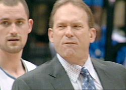 Kurt Rambis proche d’un retour en tant qu’assistant coach aux Lakers