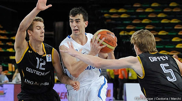 La prestation de Léo Westerman au Hoop Summit vue par les journalistes