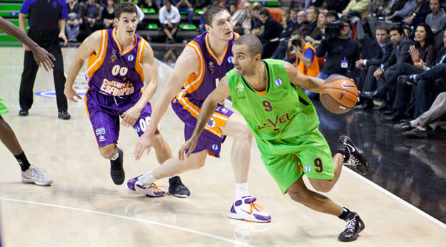 Tony Parker et d’autres NBAers face à l’ASVEL en septembre