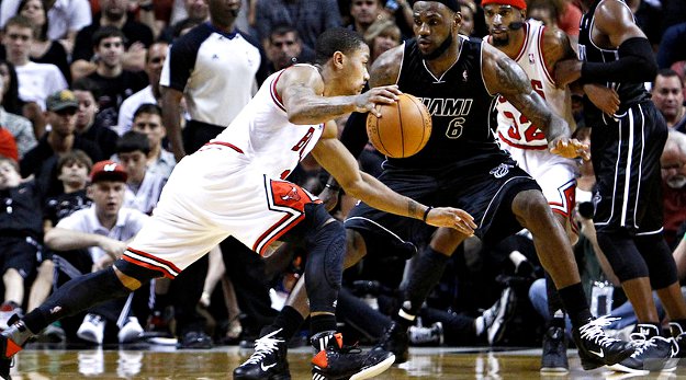 Vidéo : Le superbe duel entre LeBron James et Derrick Rose
