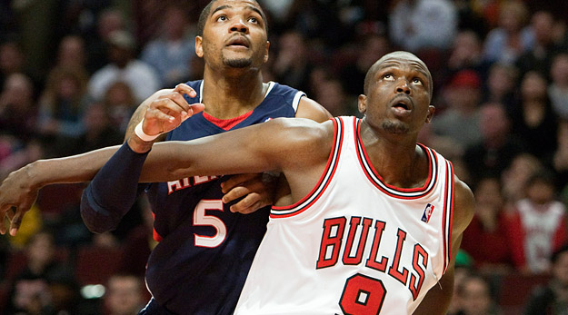 Luol Deng expédié aux Wizards contre Emeka Okafor et le troisième choix de draft ?