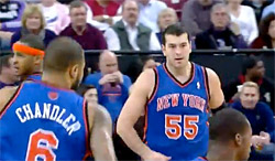 Josh Harrellson signe aux Detroit Pistons