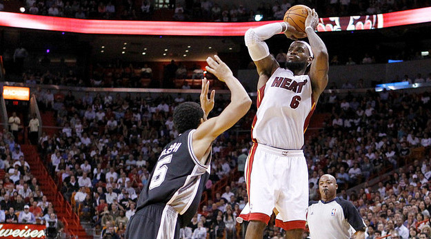 Gregg Popovich encense LeBron