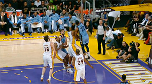 Les Grizzlies gagnent à L.A. malgré Bynum (30 points)