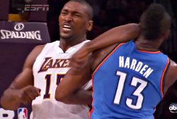 7 matches de suspension pour Metta World Peace