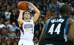 Le Thunder sur la piste de Jimmer Fredette ?