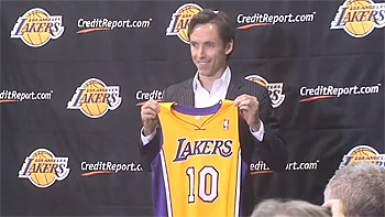 James Worthy : « Steve Nash est la pièce la plus importante de cette équipe »