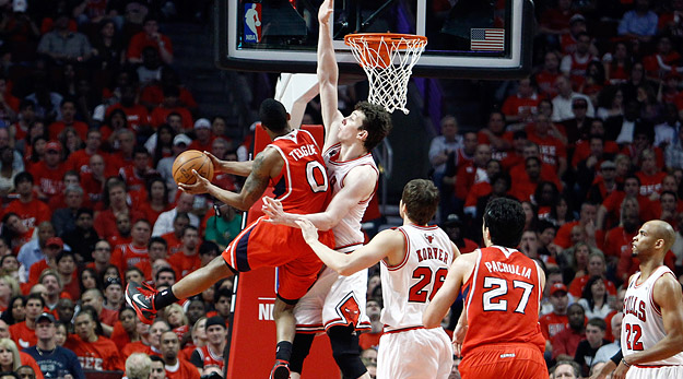 Daryl Morey : « Omer Asik est un des meilleurs défenseurs de la ligue »