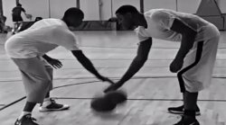 Tyreke Evans travaille dur sur son dribble