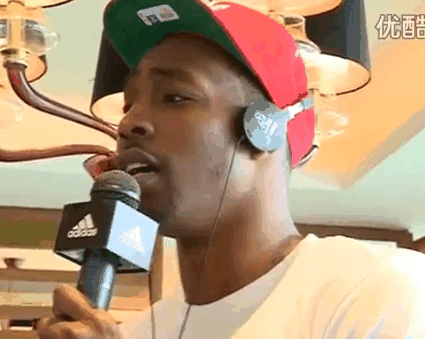 Dwight Howard s’est essayé à la variété chinoise