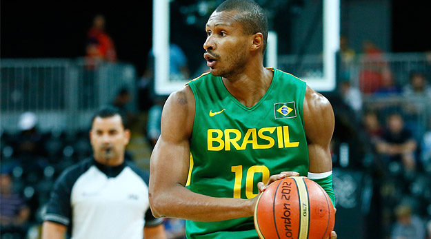 Leandro Barbosa au Brésil en attendant un spot en NBA