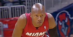 Miami domine Milwaukee et fait le break sans se fouler