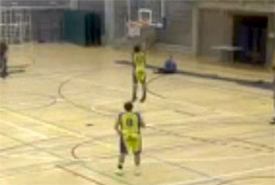 3 essais contre son camp et ça se termine par un contre d’un coéquipier