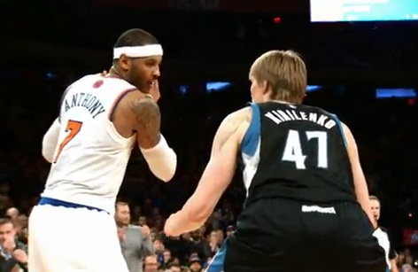 Carmelo Anthony vs Andrei Kirilenko en slow motion