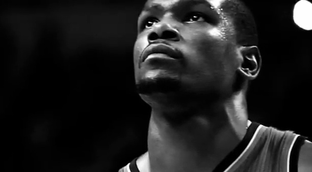 Kevin Durant récupère 1 millions de produit Nike pour Moore