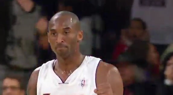 Kobe Bryant frôle le TD et les Lakers tapent OKC