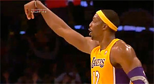 Dwight Howard : « Ça va être bizarre de jouer face au Magic »