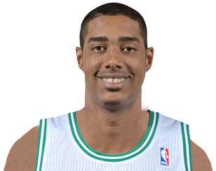 Boston Celtics : Fab Melo mis K.O. par une porte