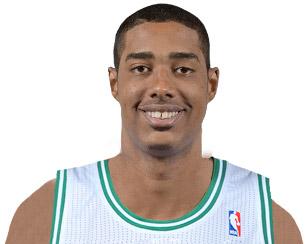 Fab Melo et 2 autres recrues au training camp des Mavericks