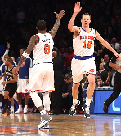 Les Knicks se promènent contre le Jazz sans STAT et Melo