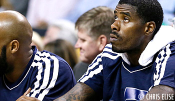 Les Hornets signent Marvin Williams