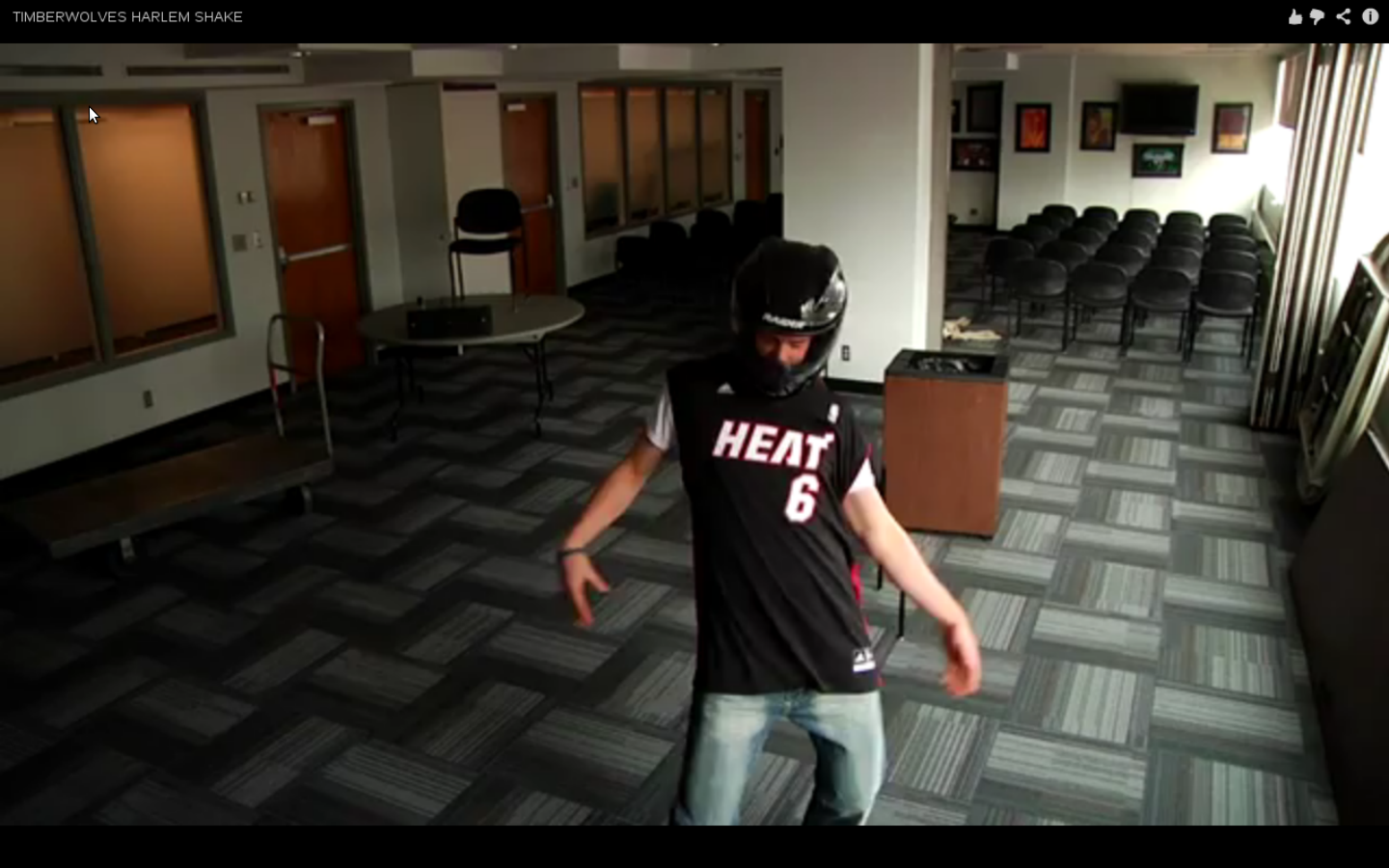 Le Harlem Shake anti Harlem Shake des Wolves