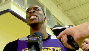 Vidéo : le discours complètement dingue inspiré de ‘300’ de Dwight Howard