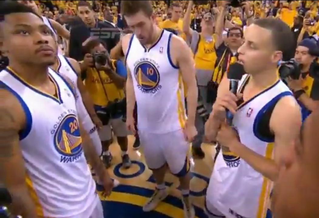 Vidéo : Stephen Curry et les Warriors remercient leurs fans
