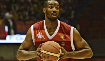 Les New York Knicks intéressés par Gani Lawal ?