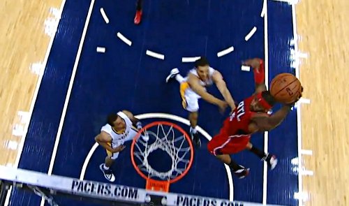 Top 5 : Harden se moque du monde, Josh Smith et Tyson Chandler décollent