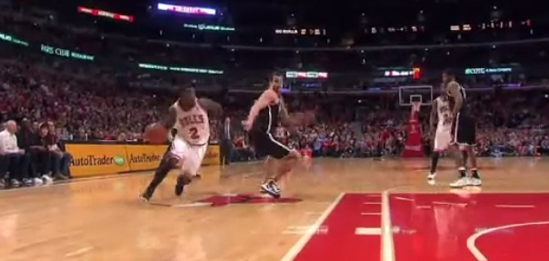 Top 5 : Nate Robinson s’amuse avec les chevilles de Kris Humphries