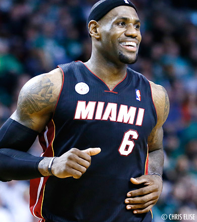 Vidéo : Les 25 points de LeBron James face à Chicago