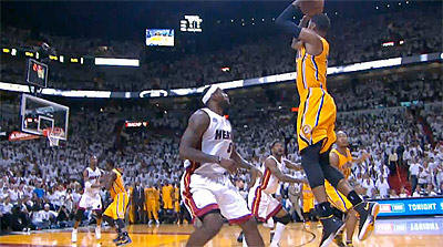 Vidéo : le shoot improbable de Paul George pour arracher l’OT