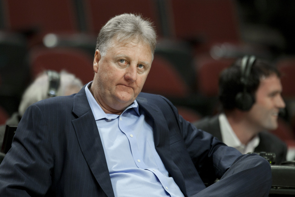 Larry Bird met un taquet à Paul George