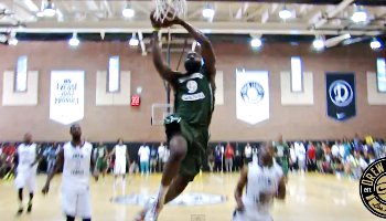Vidéo : James Harden assure le show en Drew League