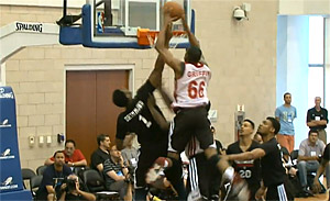Le Miami Heat engage un dunkeur fou pour le training camp