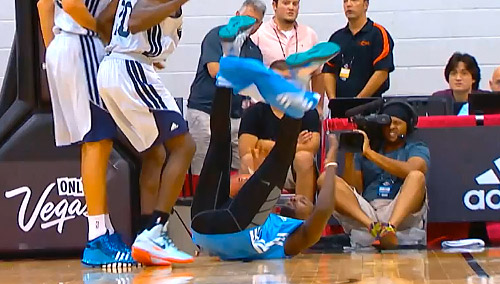 Highlights & bloopers : Jordan Hamilton cartonne mais perd son short