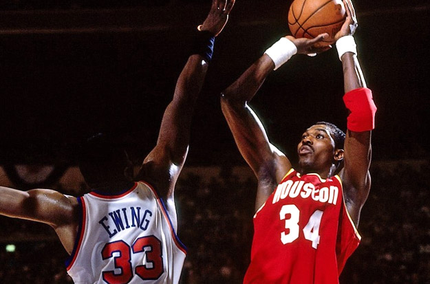 Le jour où Hakeem Olajuwon s’est enfilé une centaine de nuggets de poulet