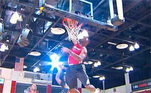 Miami fracasse les Knicks de 47 pts, Jeremy Tyler et Travis Leslie se distinguent