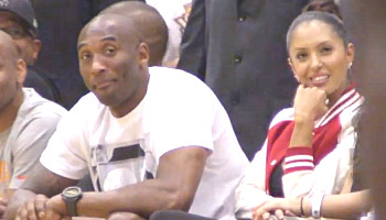 Vidéo : Kobe Bryant impressionné par Frank Robinson à la Drew League