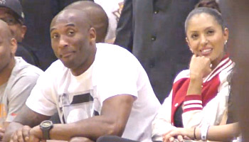 Vidéo : Kobe Bryant impressionné par Frank Robinson à la Drew League
