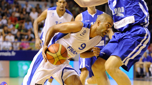 Les Bleus s’imposent difficilement face à la Finlande