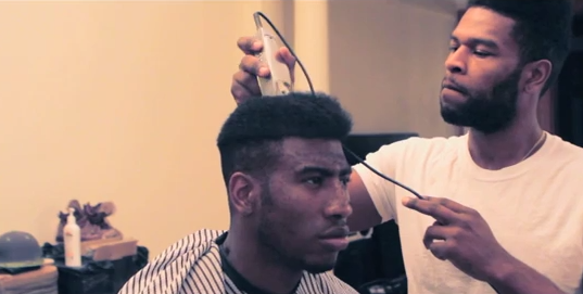 Iman Shumpert s’auto-punit en se rasant la tête