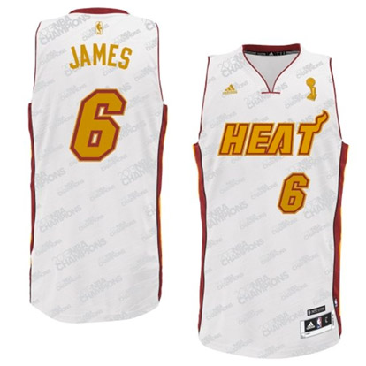 Le Heat version « Gold » pour le premier match de la saison