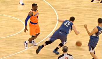 Kevin Love et trois autres joueurs prévenus pour flopping