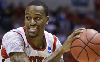 Kevin Ware, le miraculé change de fac