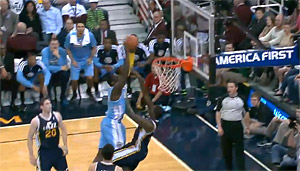 Top 10 : énorme poster pour JJ Hickson, Howard et Mahinmi au contre